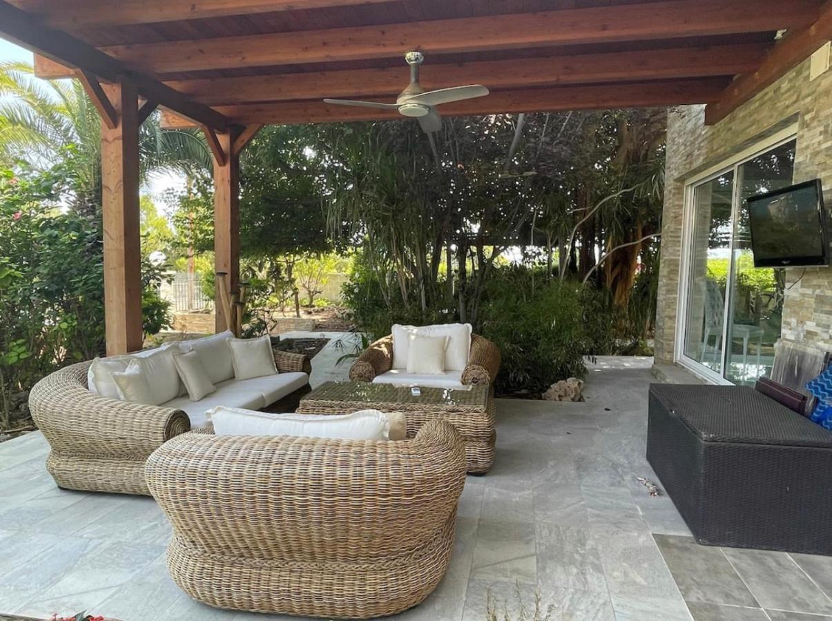Suite Privada Frente A La Piscina Para 2 Personas Con Sofa Cama Para 2 Mas 4P No Es Casa Completa San Vicente Raspeig المظهر الخارجي الصورة