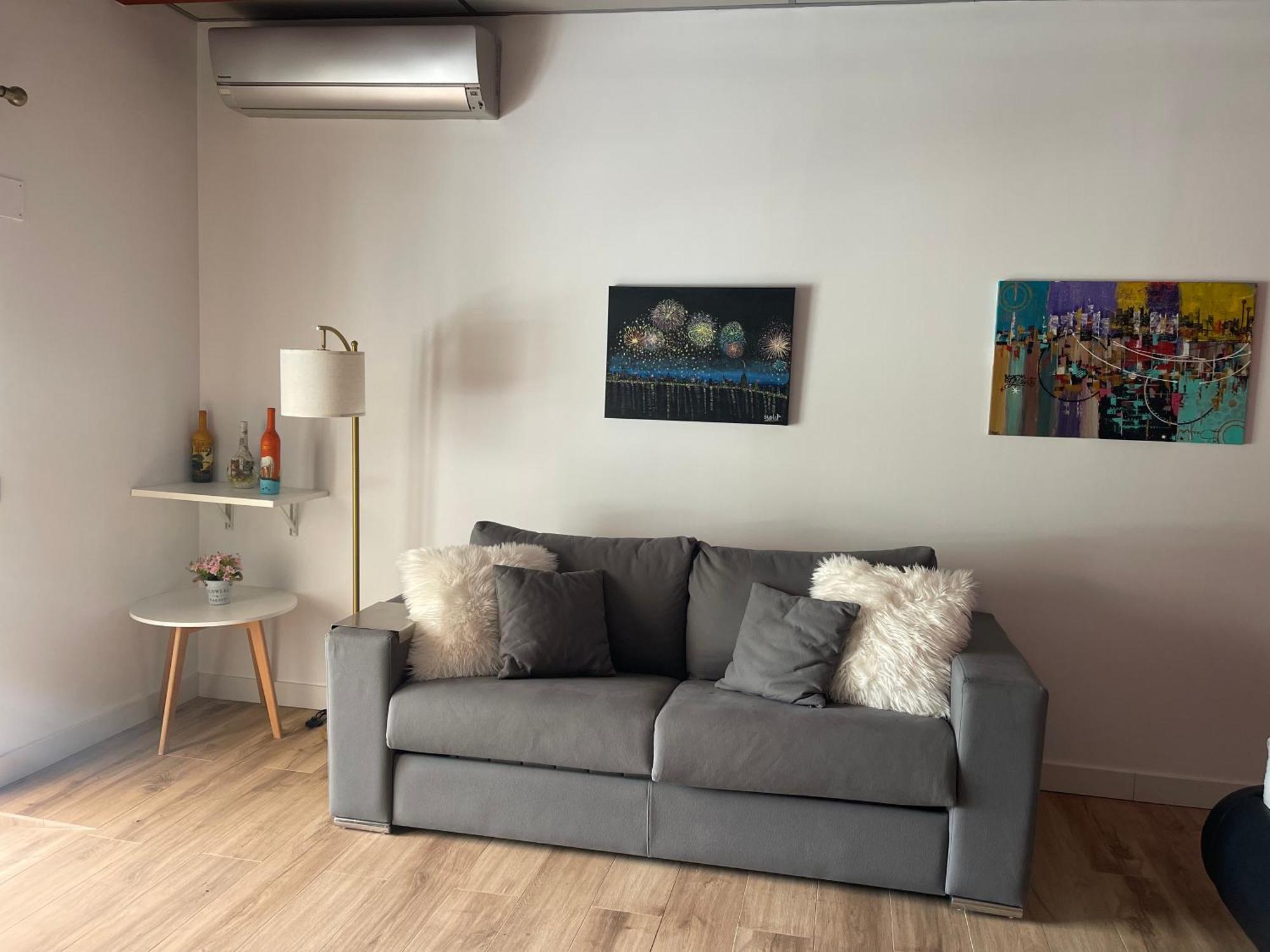 Suite Privada Frente A La Piscina Para 2 Personas Con Sofa Cama Para 2 Mas 4P No Es Casa Completa San Vicente Raspeig المظهر الخارجي الصورة